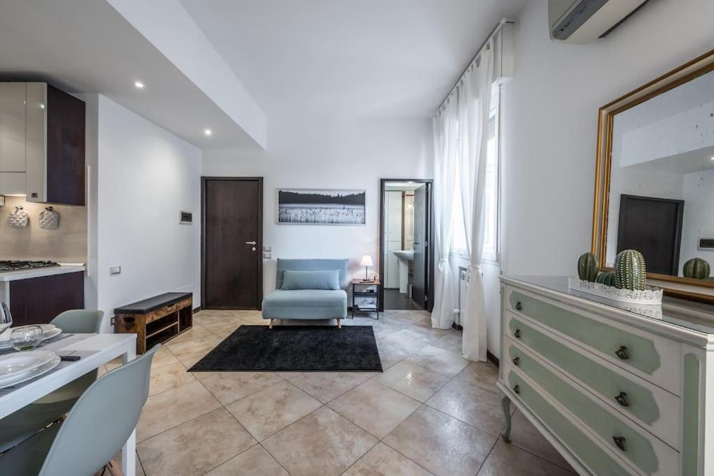 Apartmán Sotto Le Due Torri 5* Boloňa Exteriér fotografie