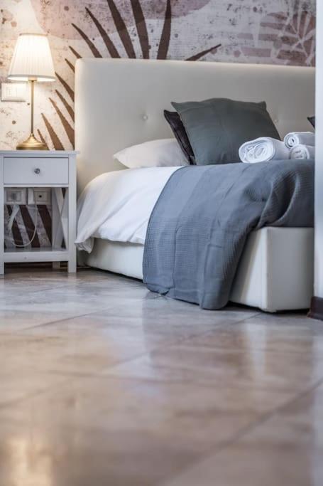 Apartmán Sotto Le Due Torri 5* Boloňa Exteriér fotografie