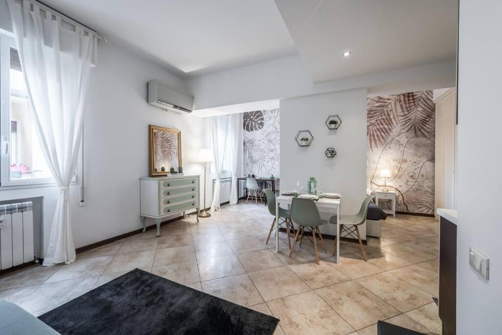 Apartmán Sotto Le Due Torri 5* Boloňa Exteriér fotografie