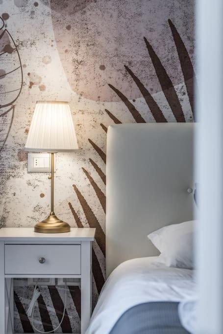 Apartmán Sotto Le Due Torri 5* Boloňa Exteriér fotografie