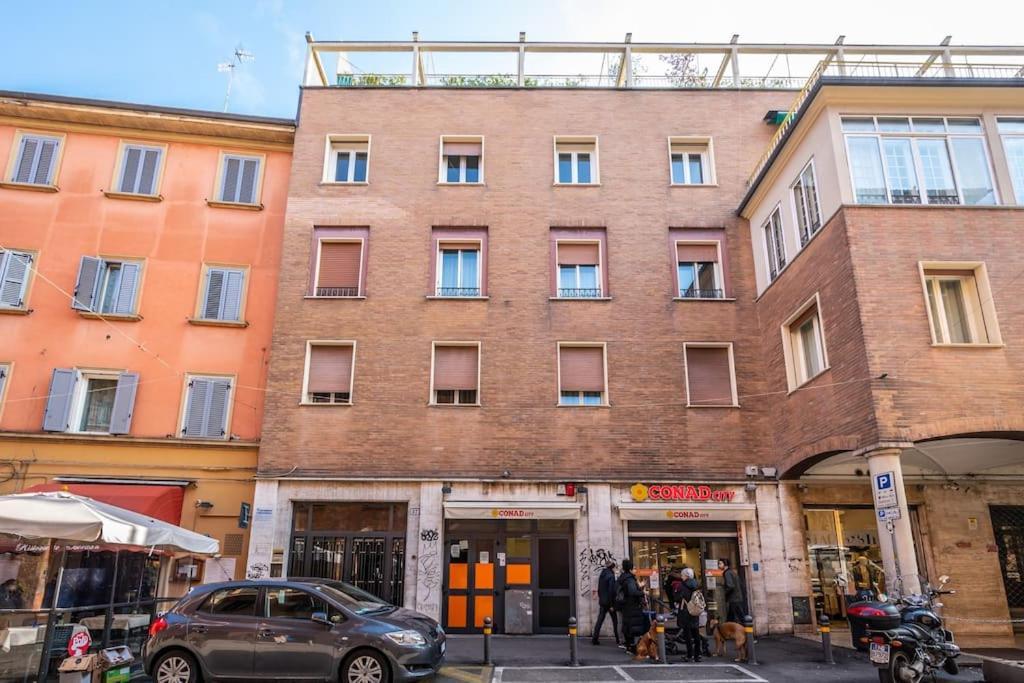 Apartmán Sotto Le Due Torri 5* Boloňa Exteriér fotografie